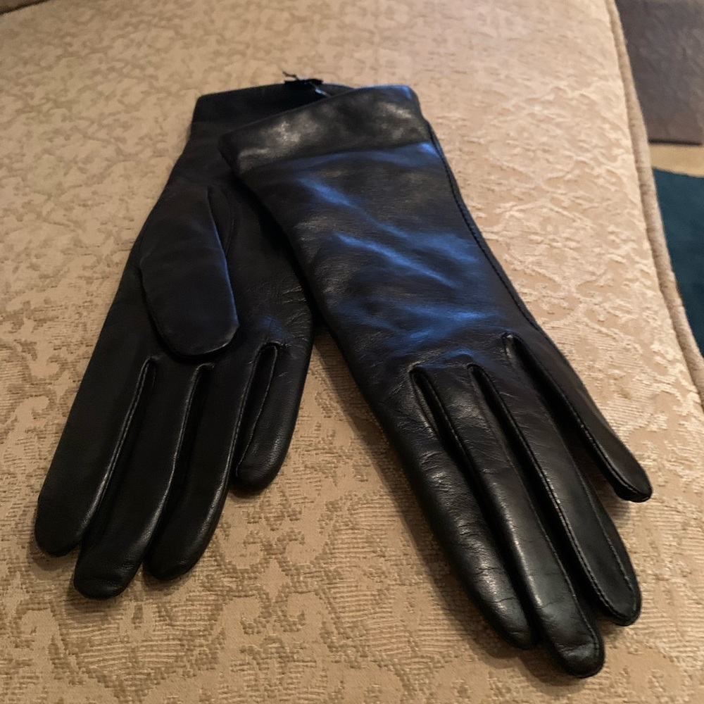 Gloves